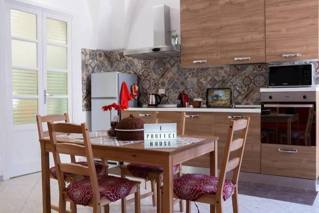 Holiday home Casa Vacanze - I Portici House Catania